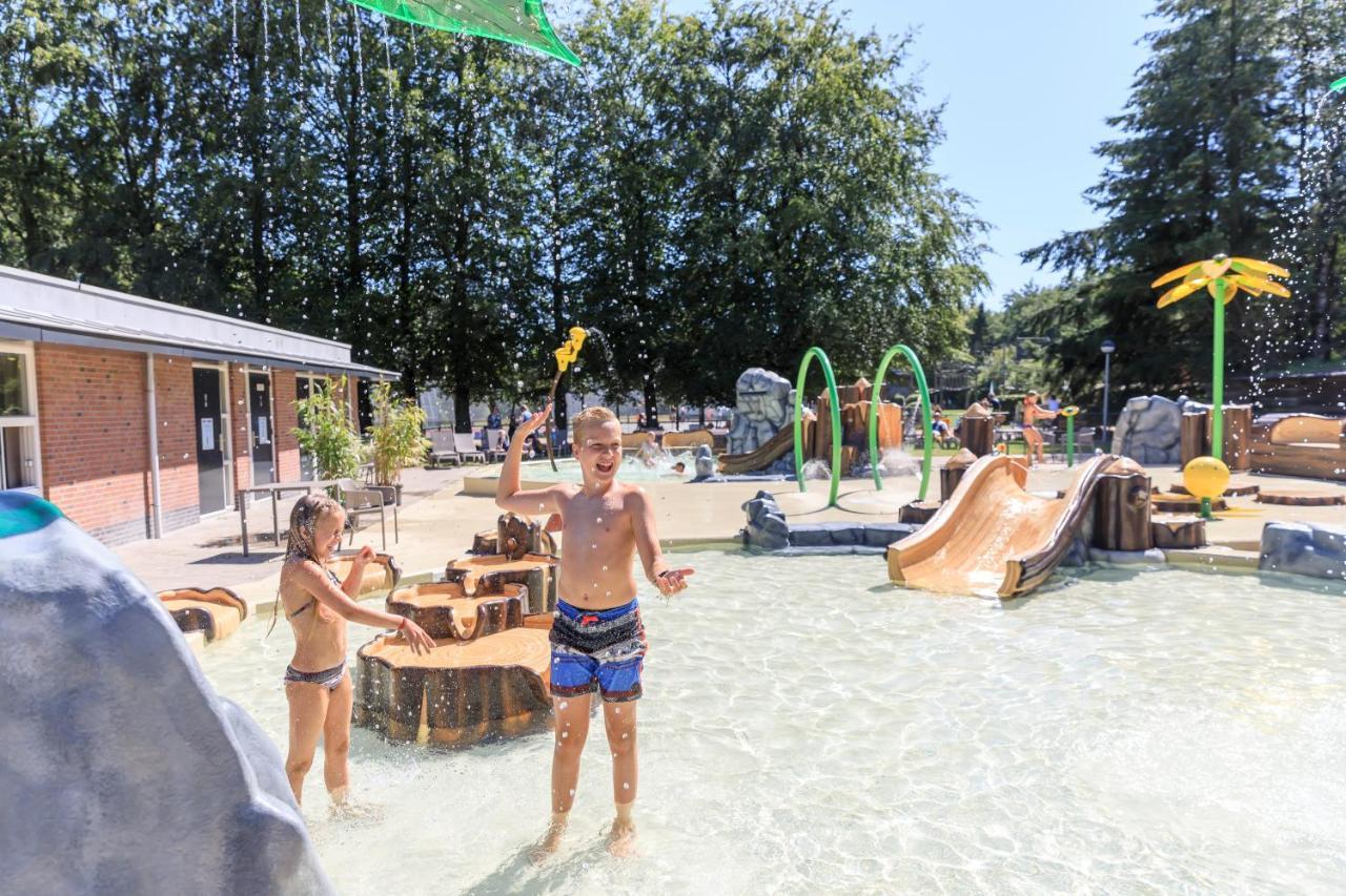 Rcn Vakantiepark De Roggeberg Appelscha Exterior foto