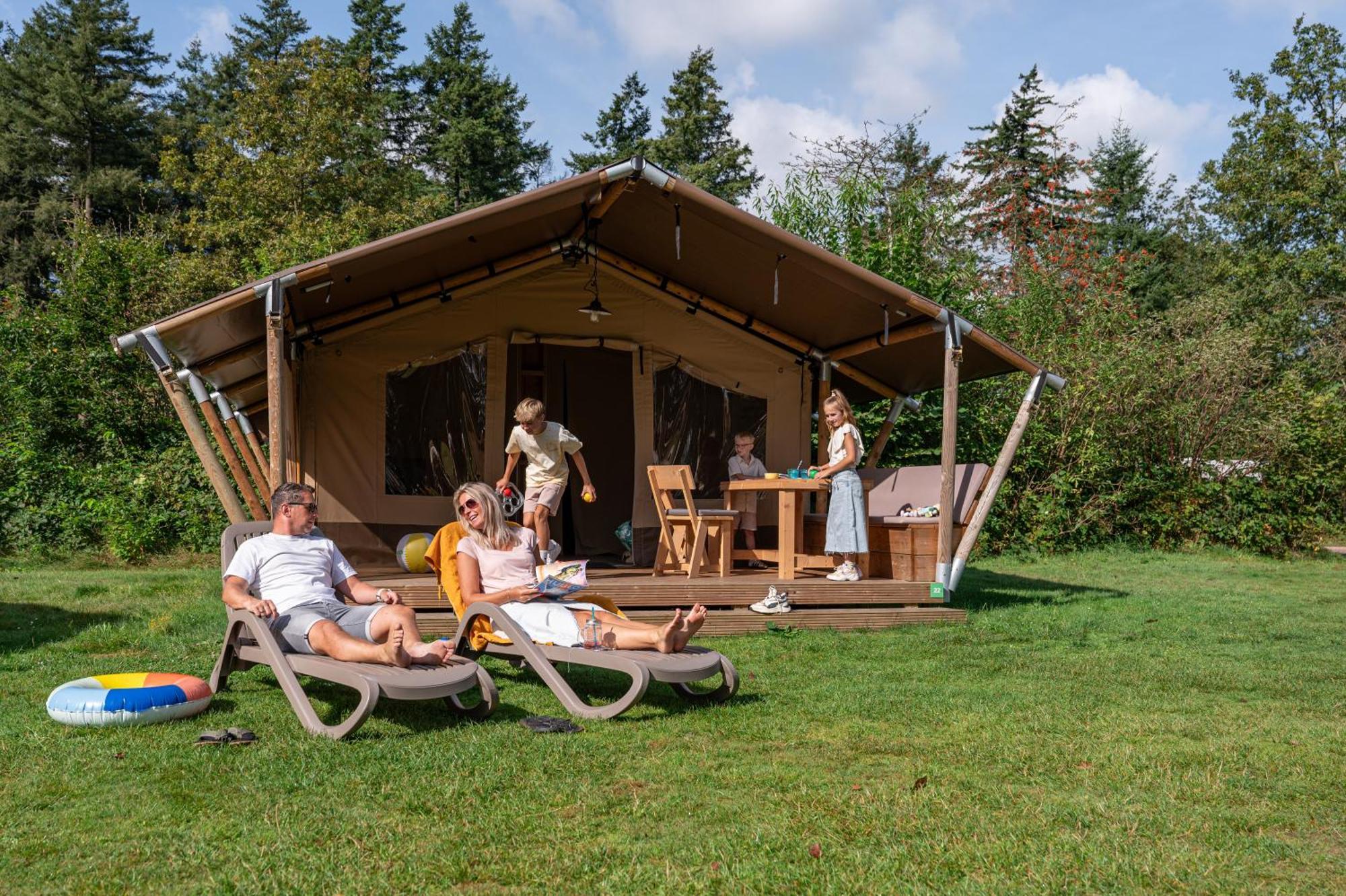 Rcn Vakantiepark De Roggeberg Appelscha Exterior foto